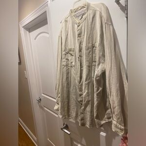 Stripped long sleeve button down shirt